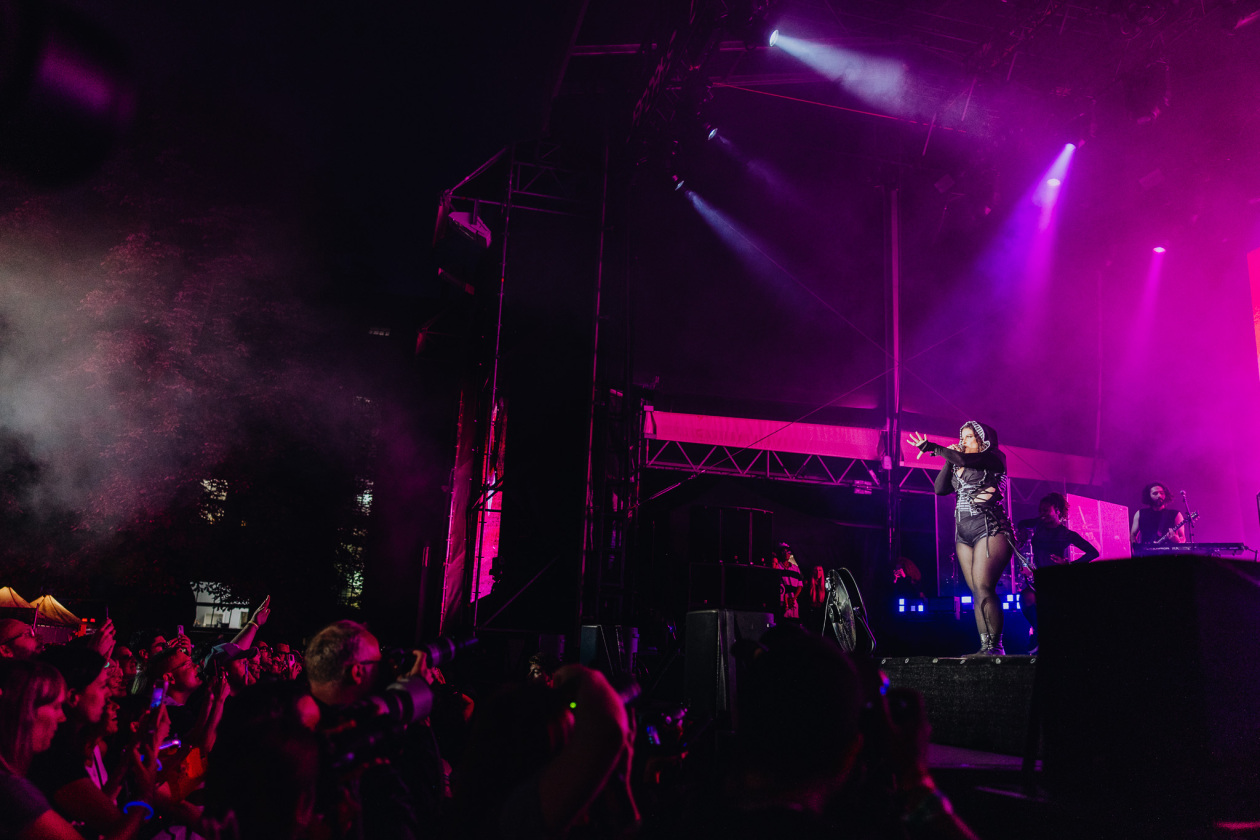 Headliner bei den Off Days 2025: Nelly Furtado – Nelly Furtado in der Zitadelle Berlin