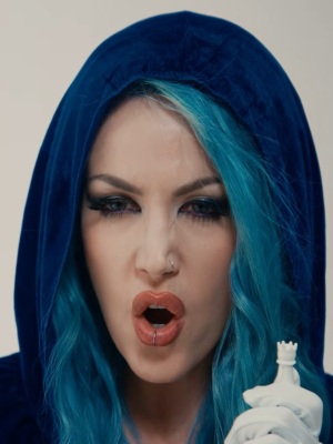 Blue Medusa: Die Deb&uuml;tsingle 