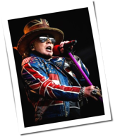 Fail Compilation: Guns N' Roses foppen Axl Rose