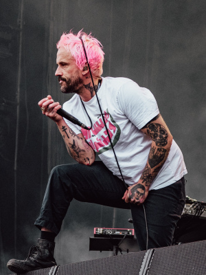Fotos/Review: Korn legen los, und die Fans rasten aus