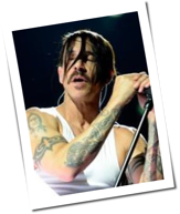 Red Hot Chili Peppers: Nackte Haut und Sahne im 