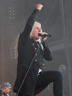 Saxon: Biff Byford an Krebs erkrankt