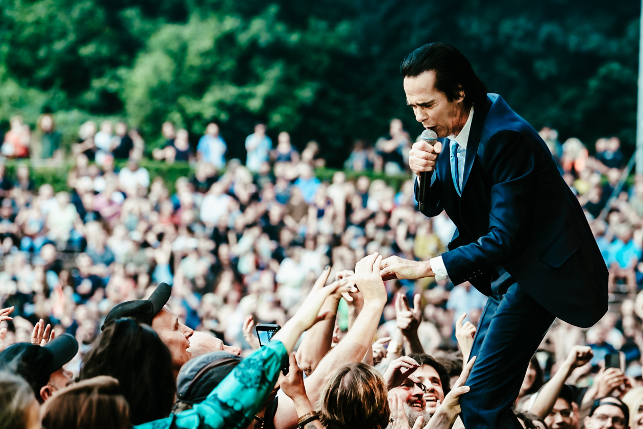 Schuld, Erlösung, Gewalt, Liebe und Tod. Ein Konzert von Nick Cave &amp; The Bad Seeds vergisst man nicht. – Nick Cave.