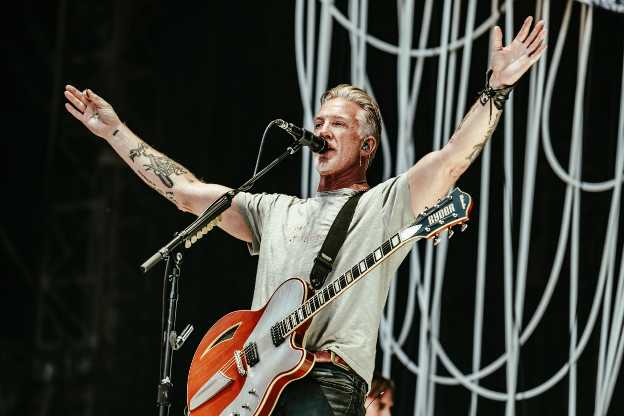 Queens Of The Stone Age – Josh Homme und Band auf Tour mit System Of A Down. – Josh Homme.