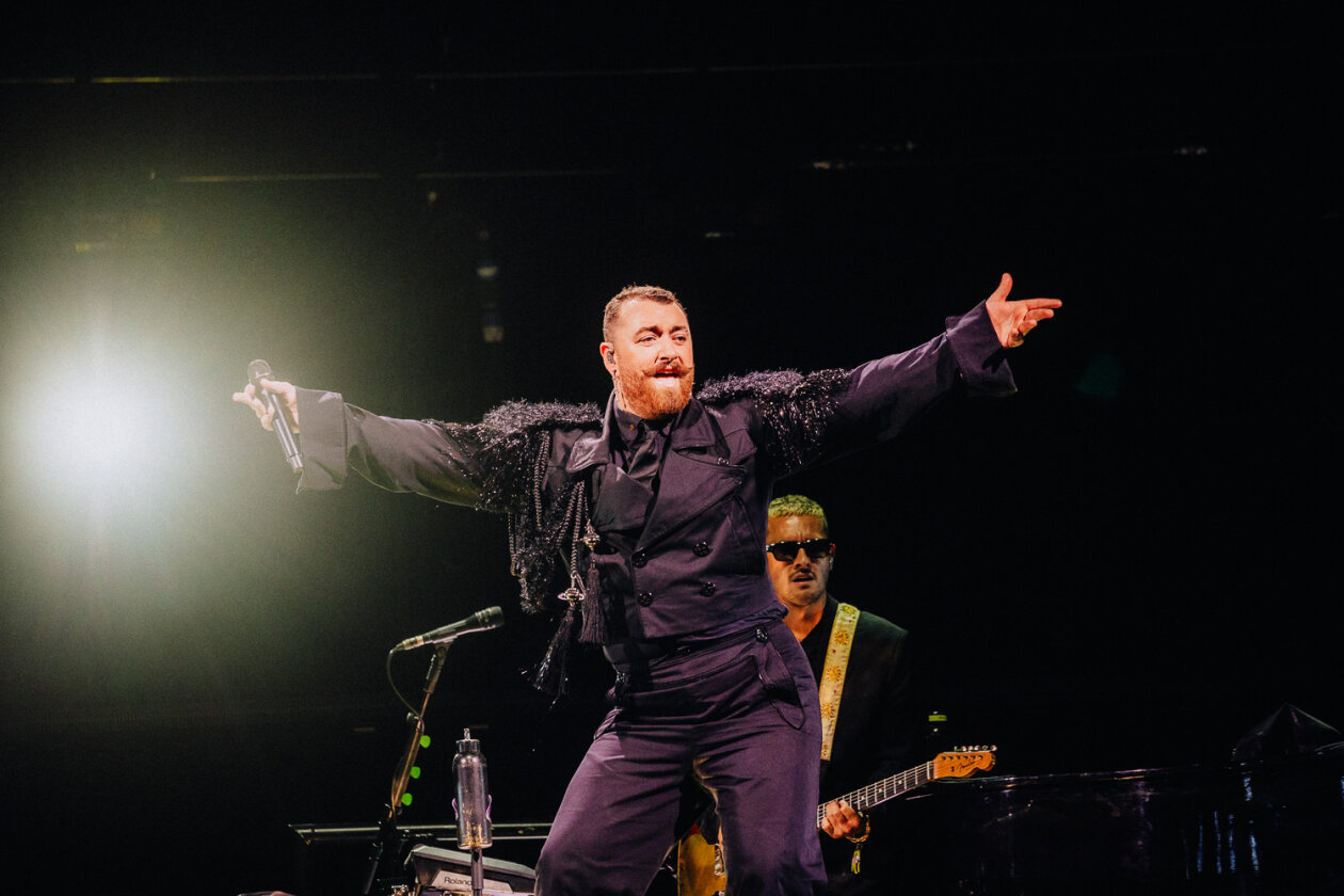 Der Popstar aus London trat am Festivalsonntag als Headliner auf. – Sam Smith.