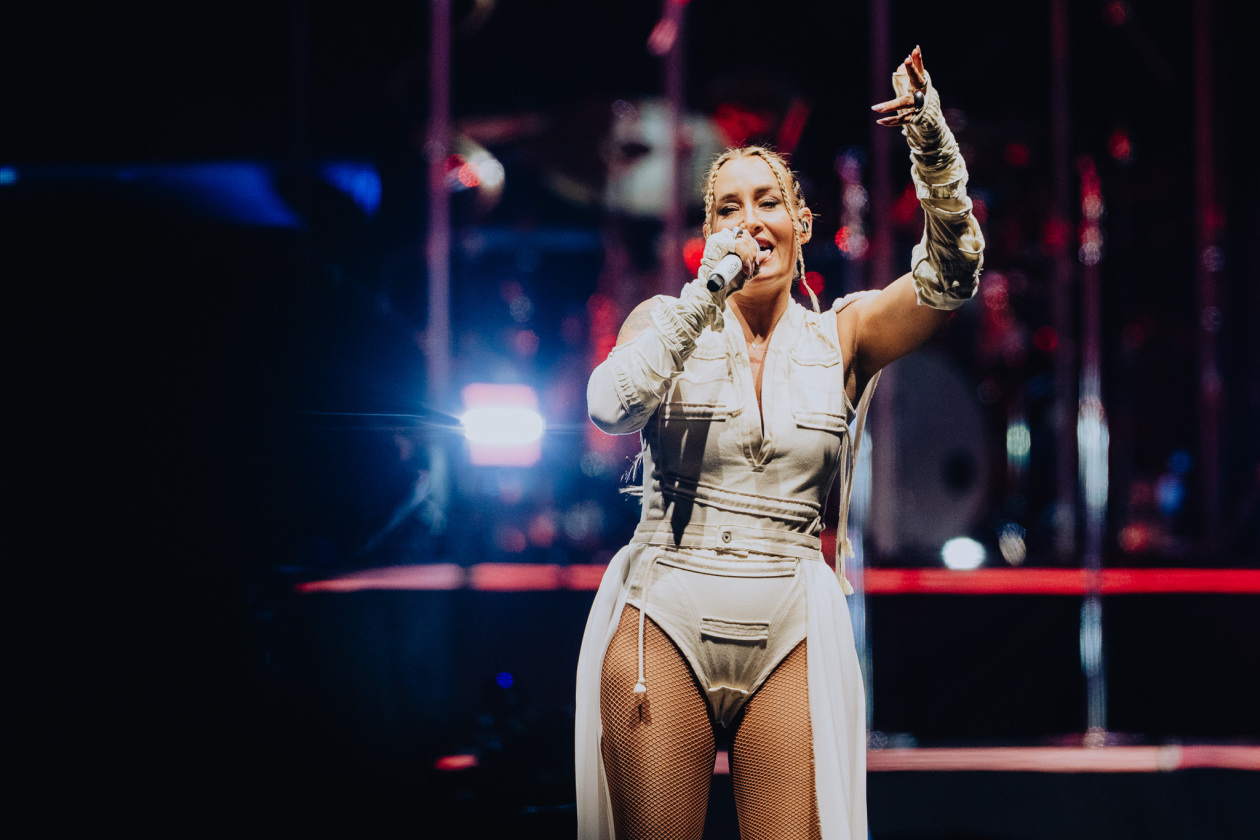 Live-Comeback vor 15.000 Fans. – Sarah Connor.