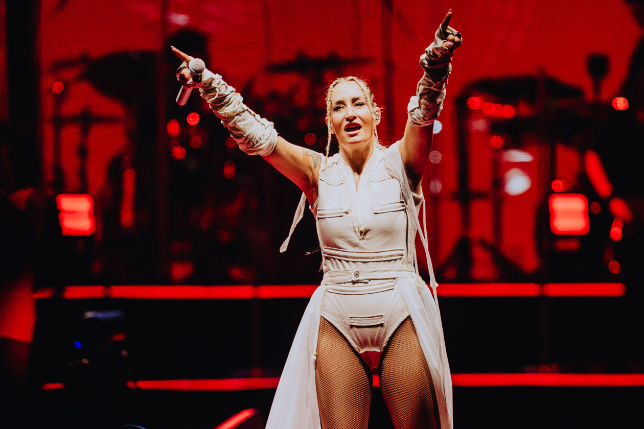 Live-Comeback vor 15.000 Fans. – Sarah Connor.