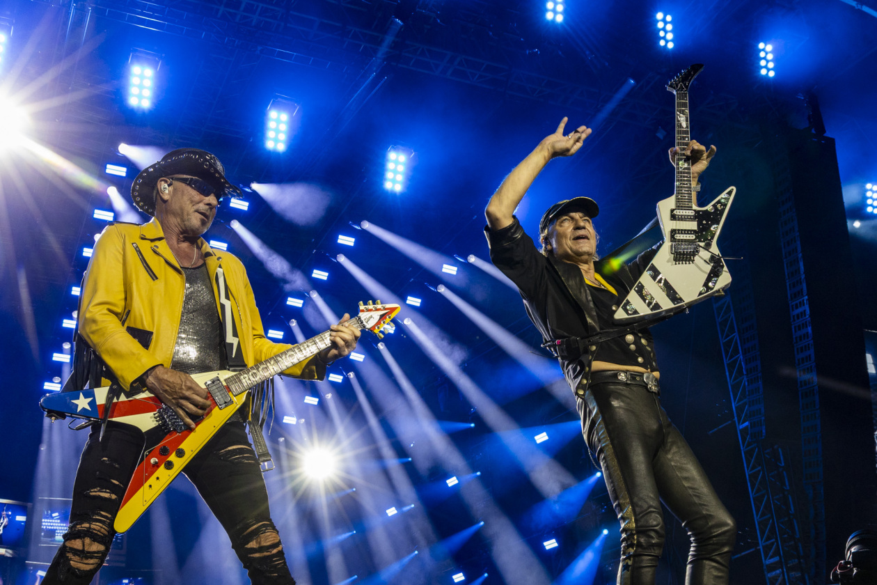 Scorpions – Scorpions.