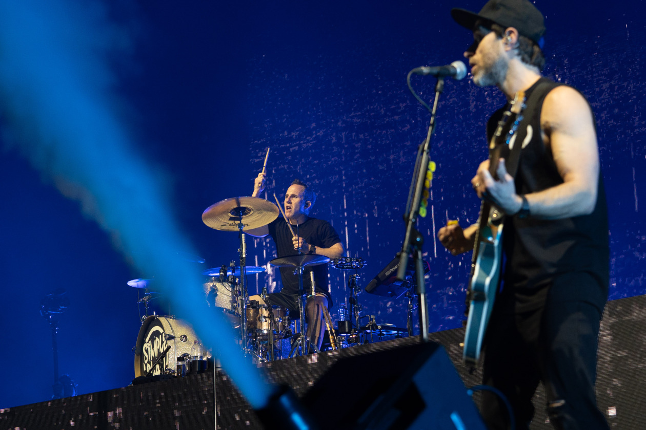 Nach über 20 Jahren im Biz spielten die Kanadier ihre bis dato größe Berliner Headlinershow. – Simple Plan.