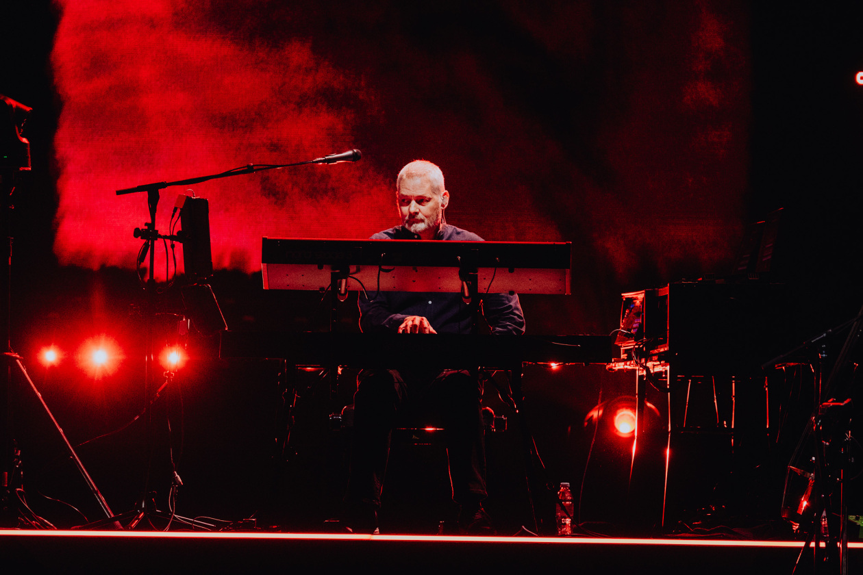 "40th Anniversary"-Tour: Sänger Mick Hucknall und Band. – Simply Red.