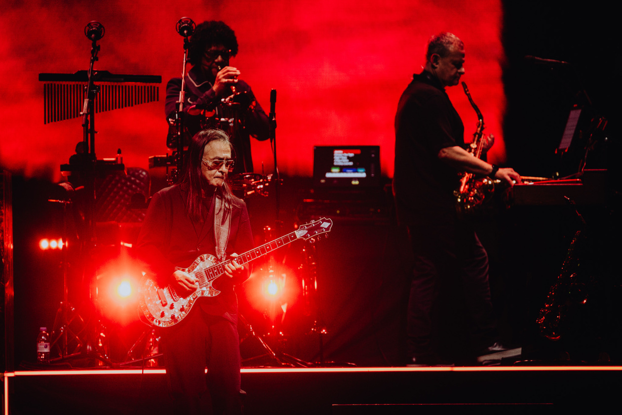 "40th Anniversary"-Tour: Sänger Mick Hucknall und Band. – Simply Red.
