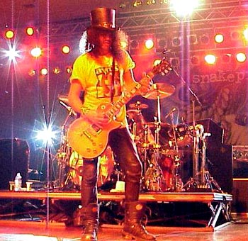 Slash's Snakepit – 'It's so easy' wurde gar mitgesungen.