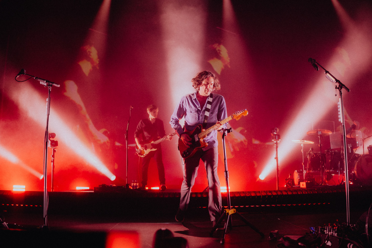 "The Forest Is The Path": Mit der aktuellen Platte auf Tour: Gary Lightbody und Band. – Snow Patrol.