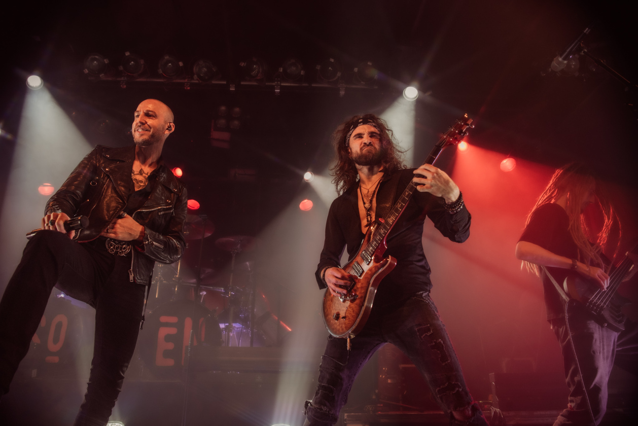 Die international aufgestellte Truppe gilt als eine der besten Livebands der Metalszene. – Soen.