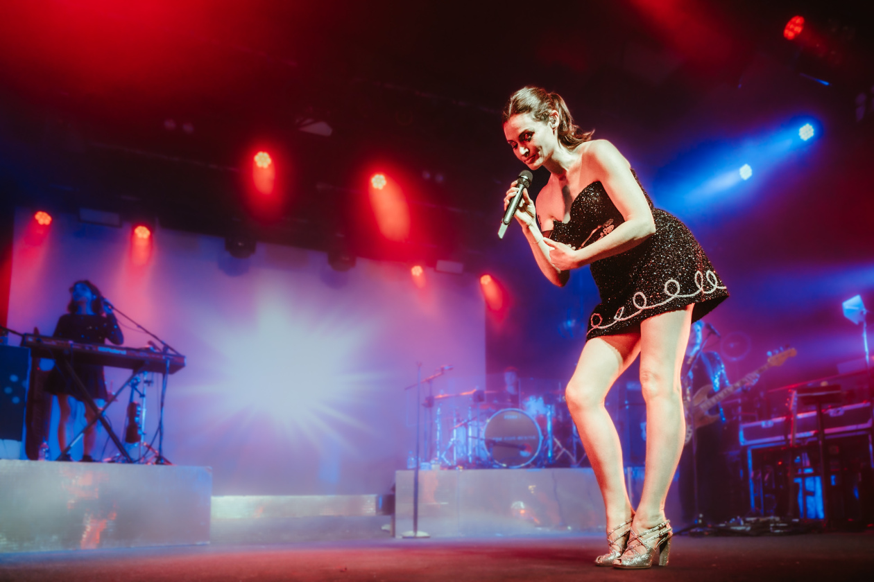 Disco Queen galore: Die Londonerin groovt in der Hauptstadt. – Sophie Ellis-Bextor.