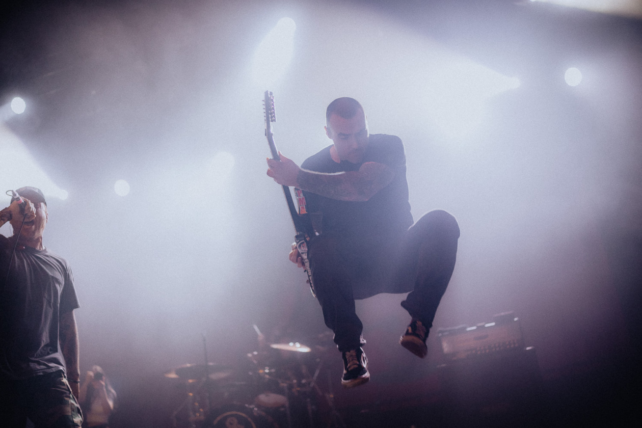 Stick To Your Guns – Pflichtprogramm für die Hauptstädter Hardcore-Gemeinde: die Band aus Oranger County, Kalifornien. – Jump!