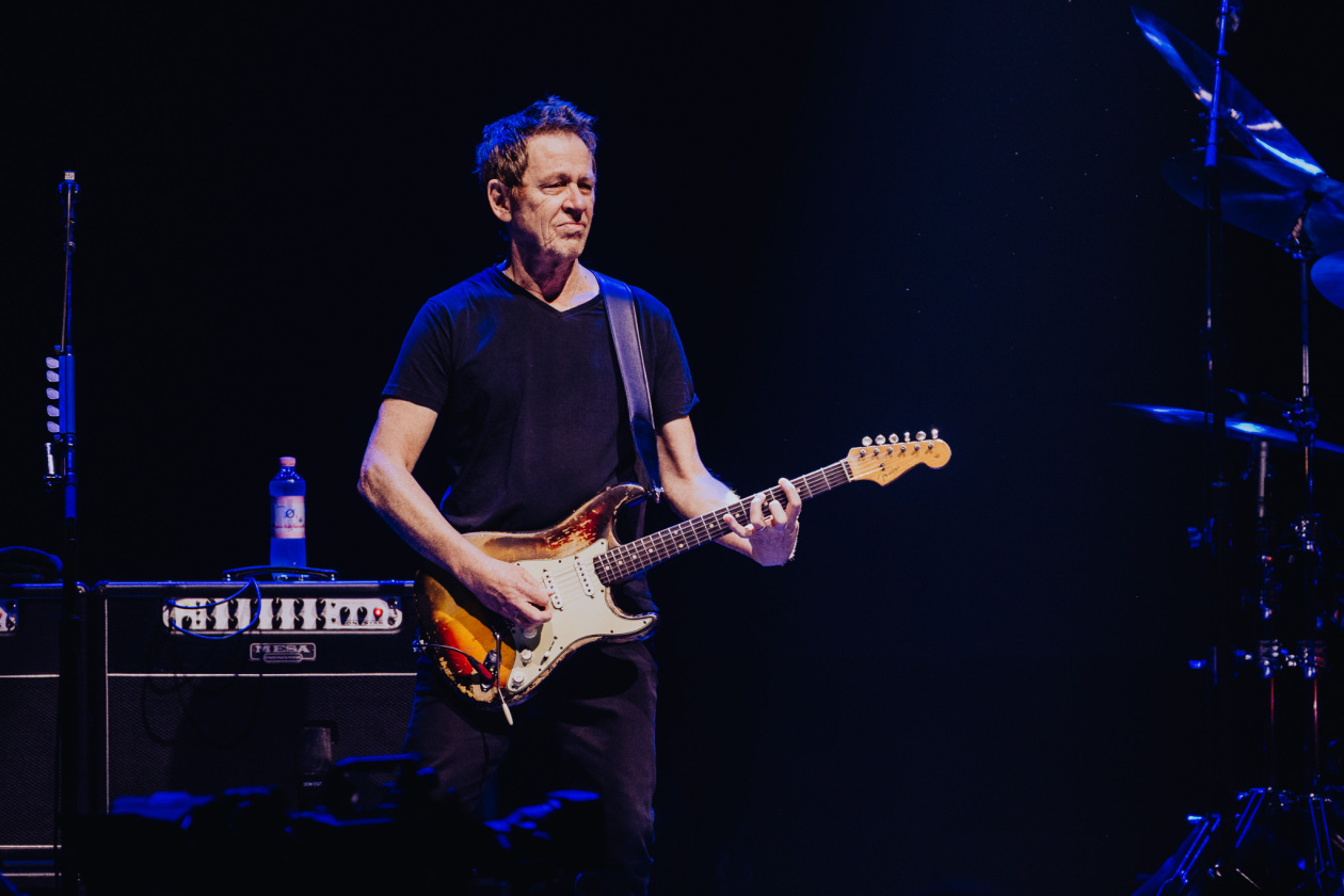 Sting – Der Police-Sänger in Trio-Besetzung vor ausverkauftem Haus. – Dominic Miller.