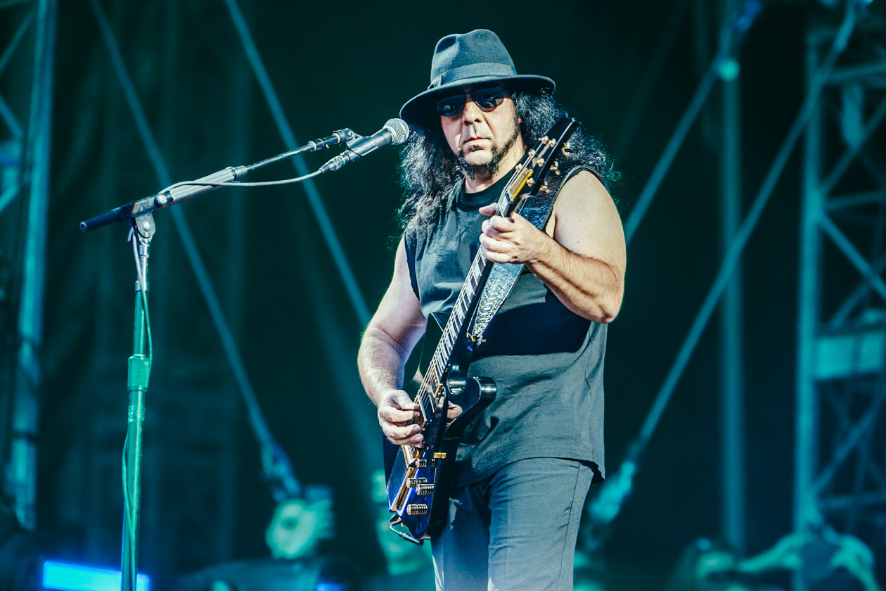 System Of A Down – Serj Tankian und Band legten eines der Konzerte des Jahres auf die Bühne. – Daron Malakian.