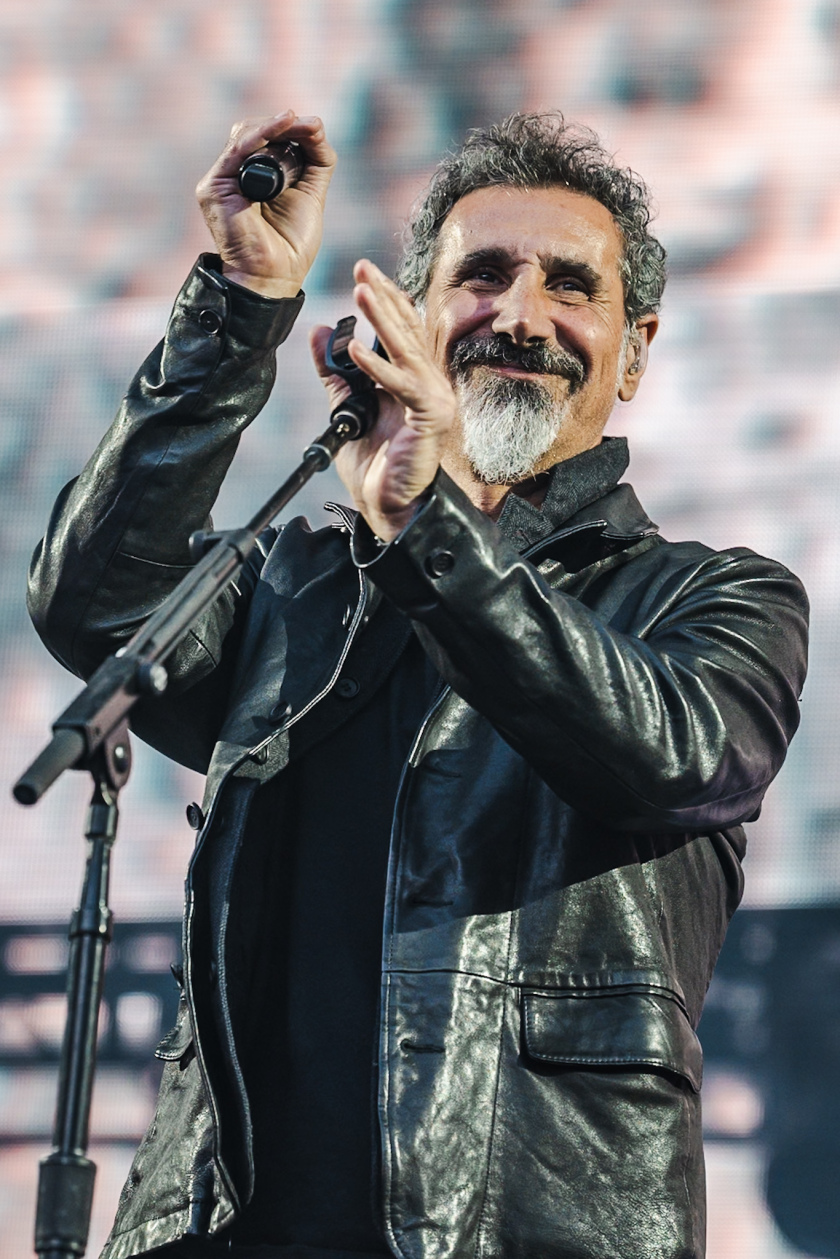 System Of A Down – Serj Tankian und Band legten eines der Konzerte des Jahres auf die Bühne. – Serj Tankian.