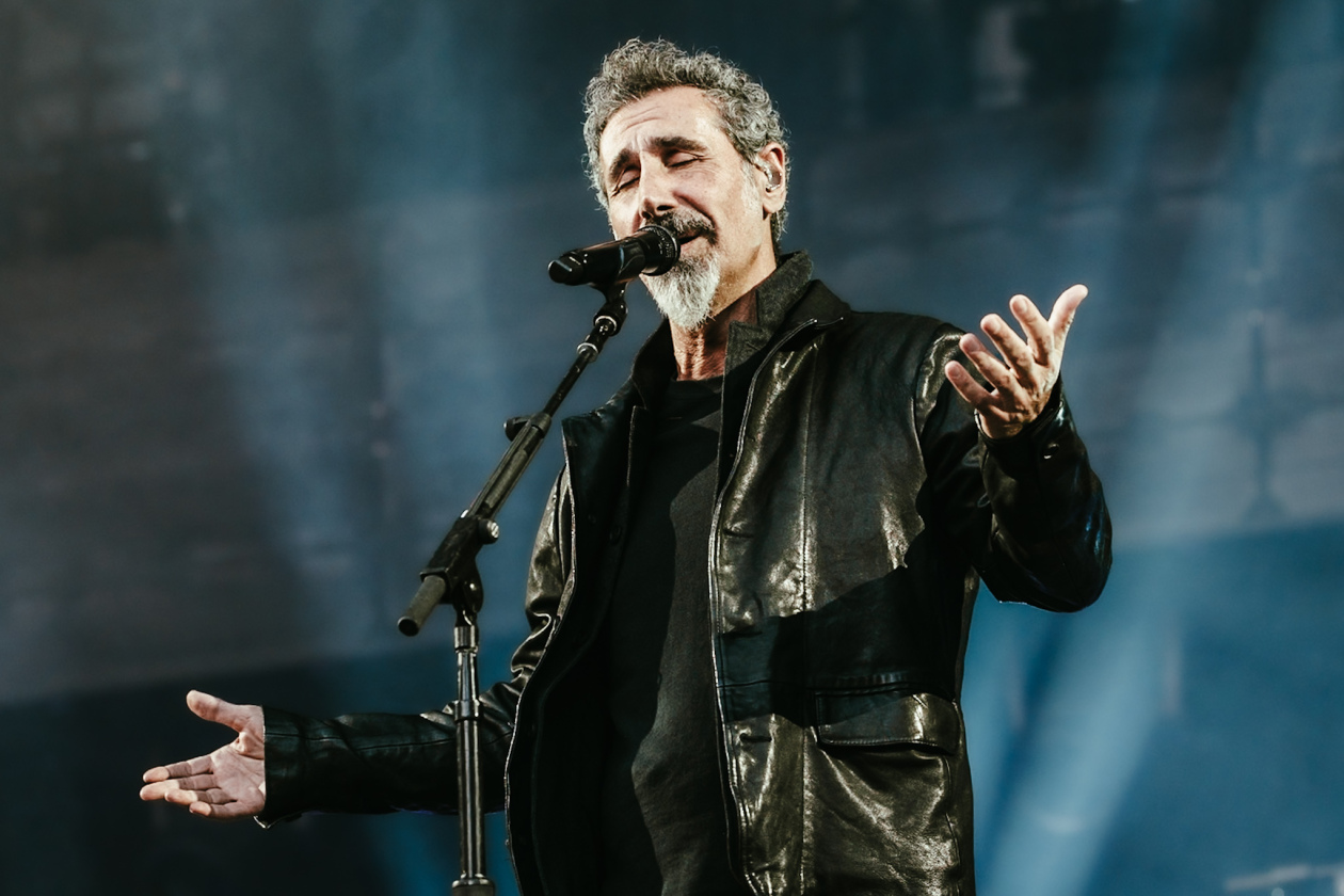 System Of A Down – Serj Tankian und Band legten eines der Konzerte des Jahres auf die Bühne. – Serj Tankian.