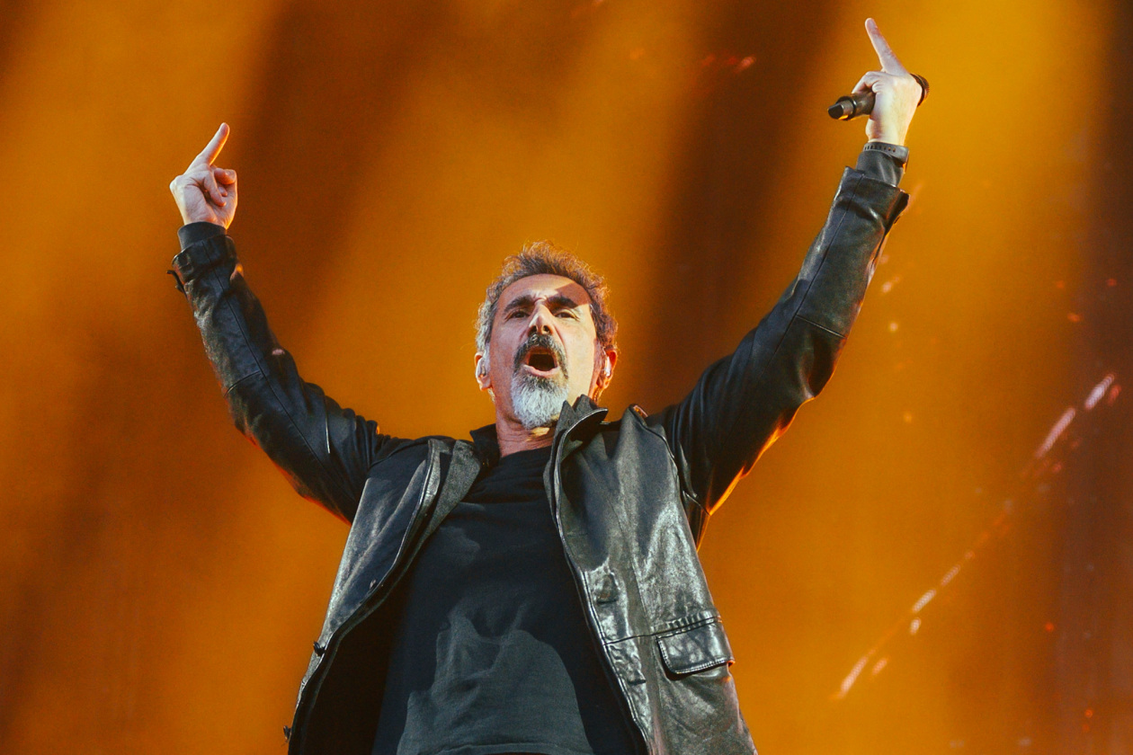 System Of A Down – Serj Tankian und Band legten eines der Konzerte des Jahres auf die Bühne. – Serj Tankian.