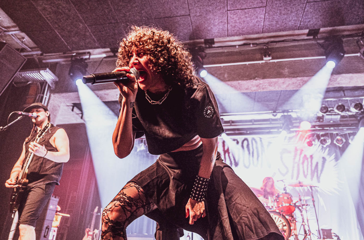 Die Schwed:innen mit dem aktuellen Album "God Bless You All" auf "Be A Baboon"-Tour. – The Baboon Show.