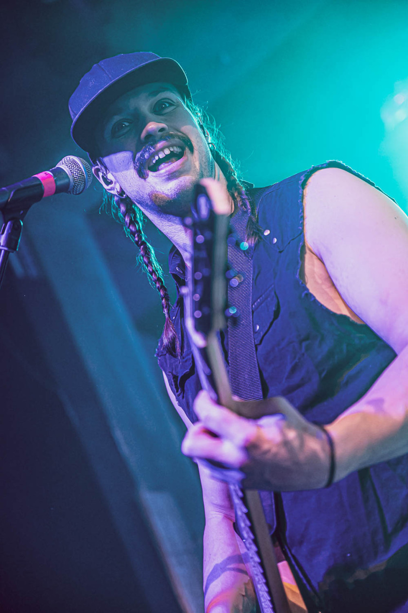 Die Schwed:innen mit dem aktuellen Album "God Bless You All" auf "Be A Baboon"-Tour. – The Baboon Show.