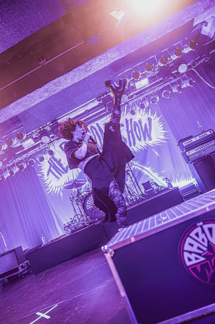 Die Schwed:innen mit dem aktuellen Album "God Bless You All" auf "Be A Baboon"-Tour. – The Baboon Show.