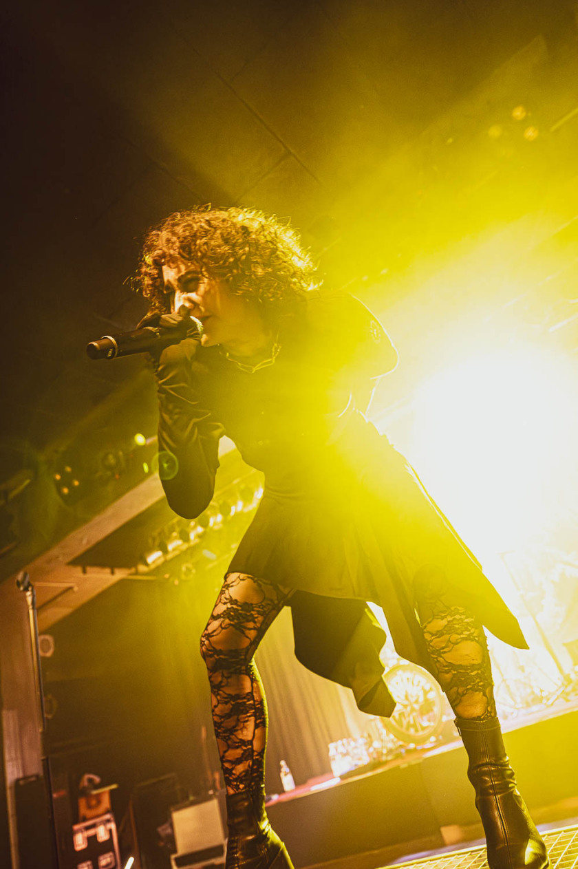 Die Schwed:innen mit dem aktuellen Album "God Bless You All" auf "Be A Baboon"-Tour. – The Baboon Show.