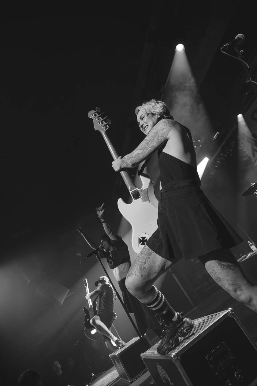 Die Schwed:innen mit dem aktuellen Album "God Bless You All" auf "Be A Baboon"-Tour. – The Baboon Show.