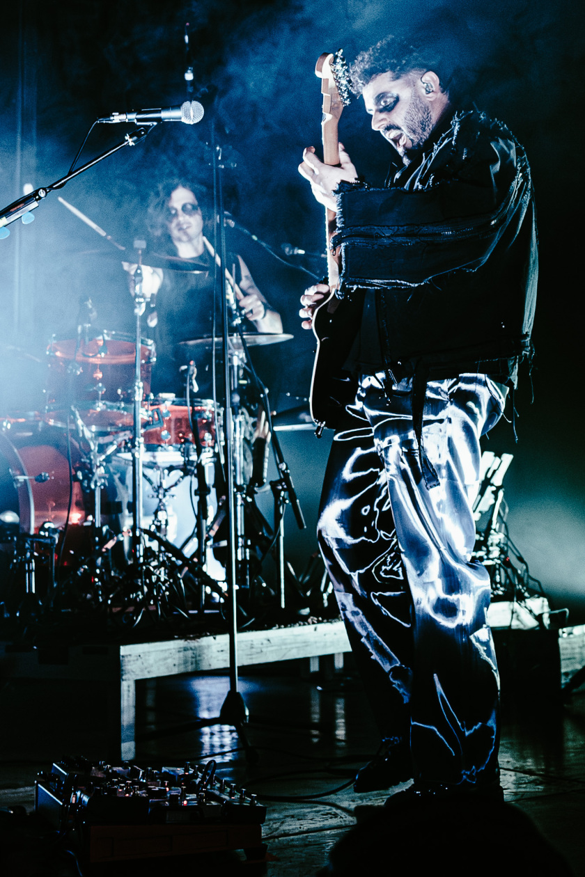 Minimalistische Besetzung, maximale Energie: zwei Kanadier in der Haupstadt. – The Blue Stones.