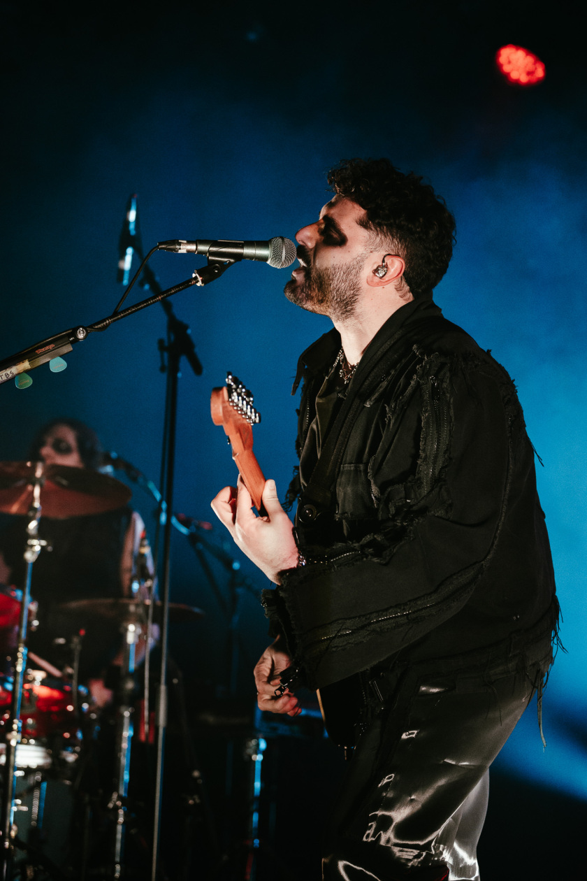 Minimalistische Besetzung, maximale Energie: zwei Kanadier in der Haupstadt. – The Blue Stones.