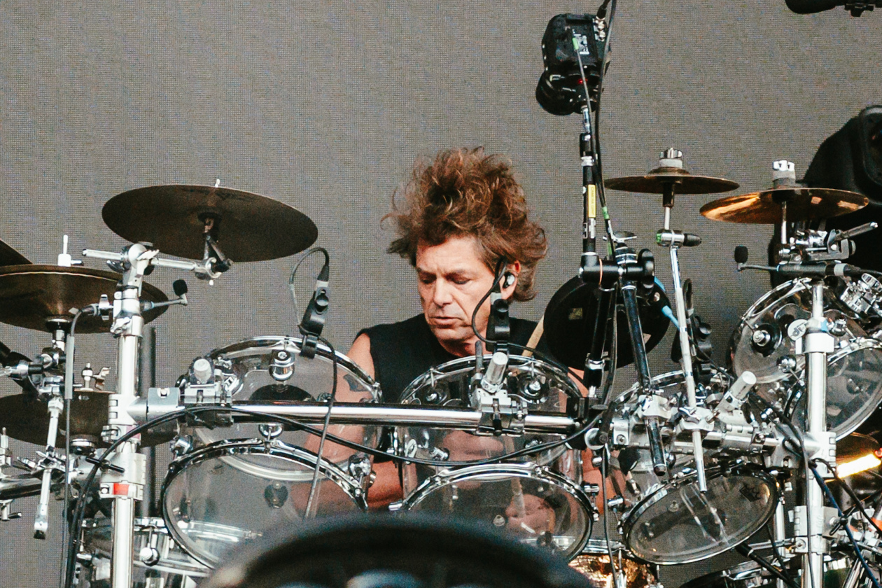 The Cure – Drei Deutschland-Konzerte in Folge in der Wuhlheide: Robert Smith und Band. – Jason Cooper.