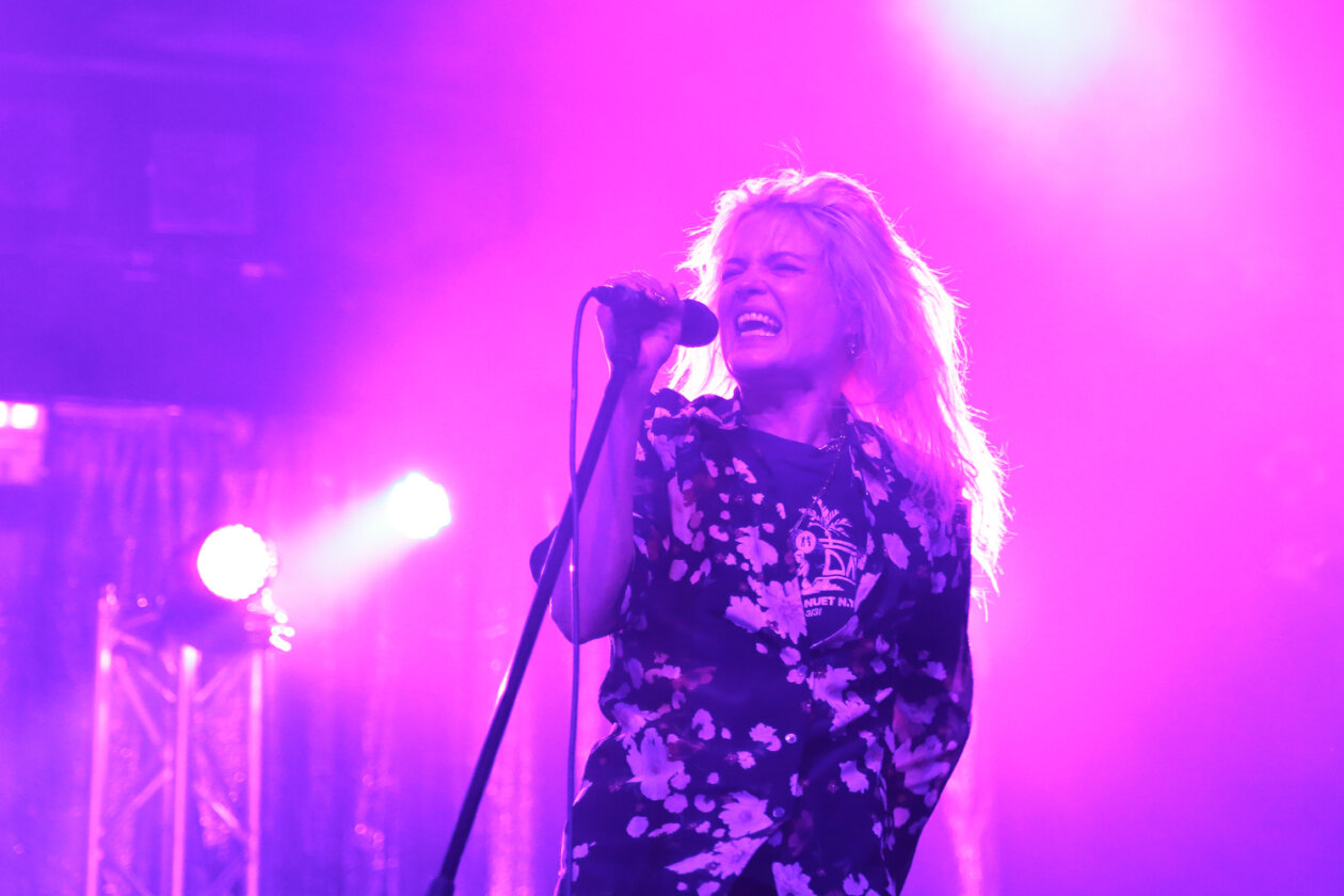 The Kills – Sechs Jahre nach dem letzten Gig des Duos in der Hansestadt begeistern Alison Mosshart und Jamie Hince die fast ausverkaufte Location. – Alison Mosshart.