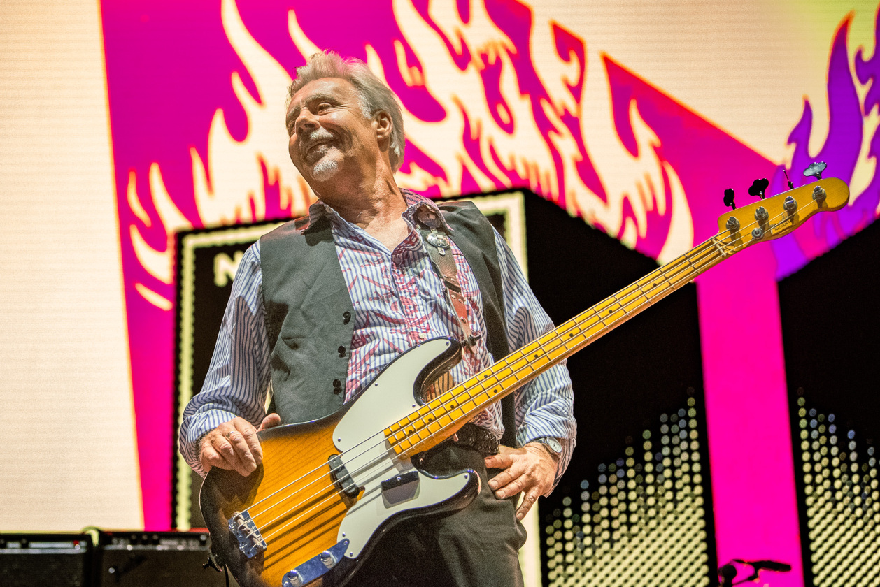 The Sex Pistols – Die Ur-Punks zerlegen mit Frank Carter am Mikrofon die Zitadelle der Hauptstadt. – Glen Matlock.