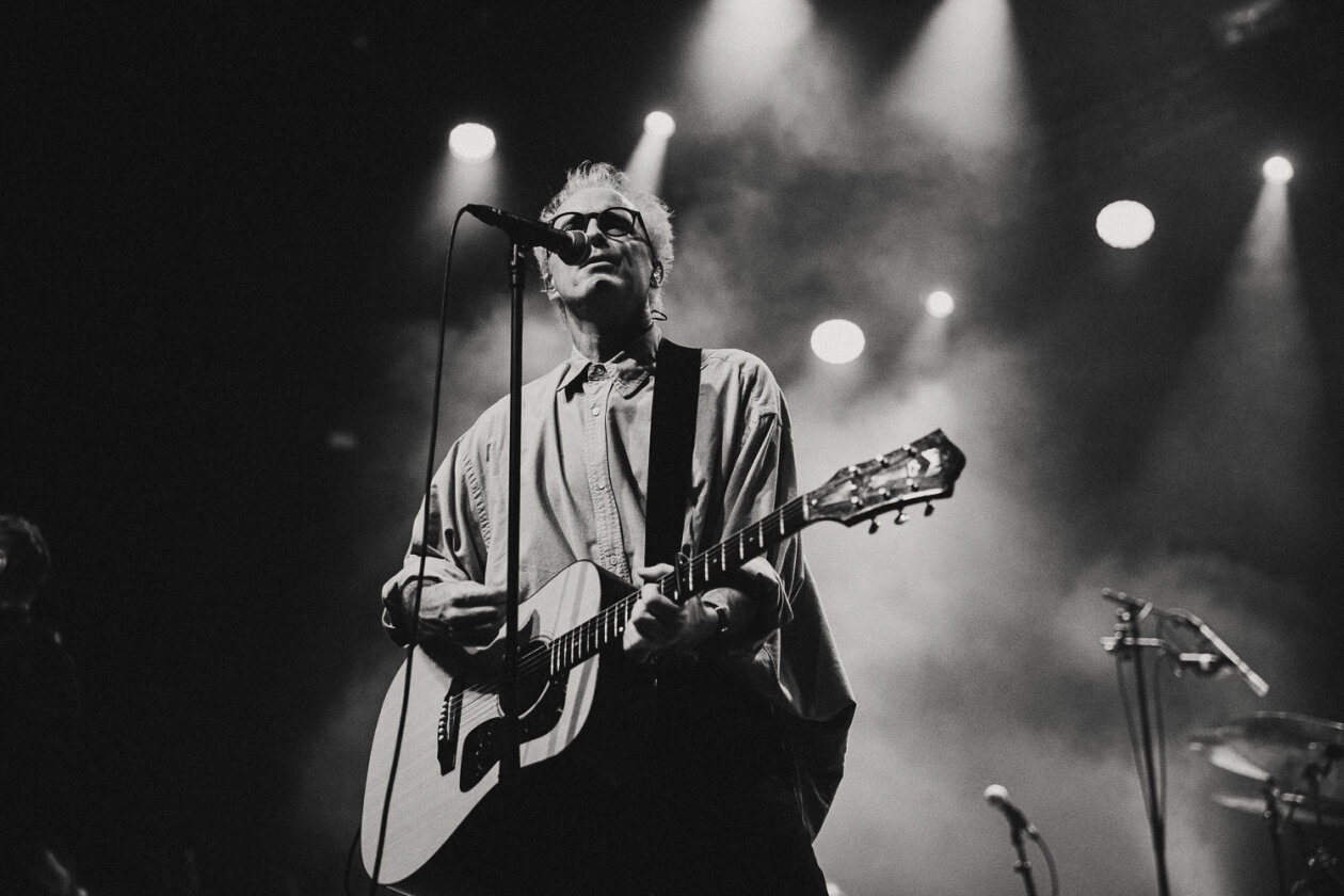 Nach acht Jahren erstmals wieder in Deutschland: Fran Healy, Gitarrist Andy Dunlop, Bassist Douglas Payne und Schlagzeuger Neil Primrose live in Berlin. – Travis live in Berlin: Fran Healy