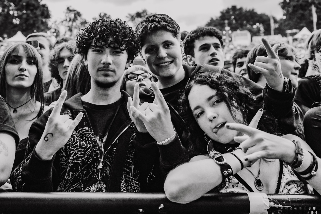 Mit den Deftones auf der Parkbühne Wuhlheide –  Turnstile auf der Parkbühne Wuhlheide, Berlin 2026