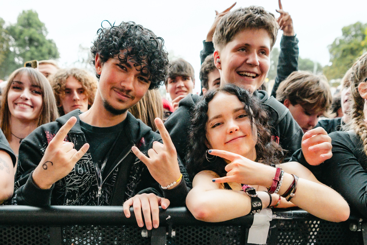 Mit den Deftones auf der Parkbühne Wuhlheide –  Turnstile auf der Parkbühne Wuhlheide, Berlin 2026