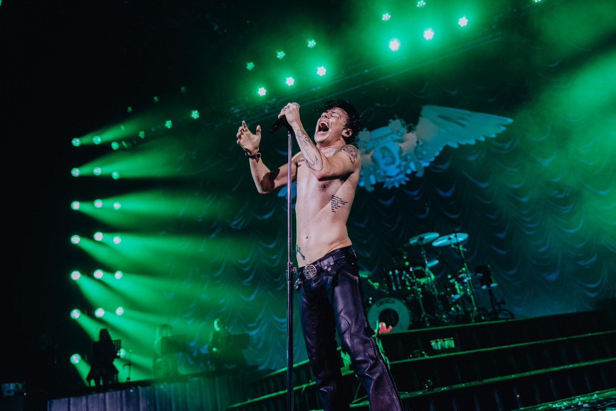 4.500 Fans brüllen, tanzen, lachen und weinen. – Yungblud.