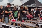 27 Grad und Kaiserwetter: Schon zum Start ist die Hölle los. In Extremo, Suzi Quatro, Scorpions, Alligatoah, Butcher Babies, Flogging Molly u.v.m., Wacken, 2024 | © laut.de (Fotograf: Désirée Pezzetta)