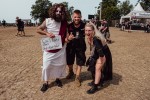 27 Grad und Kaiserwetter: Schon zum Start ist die Hölle los. In Extremo, Suzi Quatro, Scorpions, Alligatoah, Butcher Babies, Flogging Molly u.v.m., Wacken, 2024 | © laut.de (Fotograf: Désirée Pezzetta)