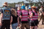 27 Grad und Kaiserwetter: Schon zum Start ist die Hölle los. In Extremo, Suzi Quatro, Butcher Babies, Flogging Molly u.v.m., Wacken, 2024 | © laut.de (Fotograf: Désirée Pezzetta)