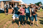 27 Grad und Kaiserwetter: Schon zum Start ist die Hölle los. In Extremo, Suzi Quatro, Butcher Babies, Flogging Molly u.v.m., Wacken, 2024 | © laut.de (Fotograf: Désirée Pezzetta)