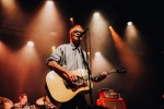 Nach acht Jahren erstmals wieder in Deutschland: Fran Healy, Gitarrist Andy Dunlop, Bassist Douglas Payne und Schlagzeuger Neil Primrose live in Berlin., Berlin, 2024 | © laut.de (Fotograf: Rainer Keuenhof)