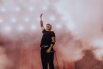 Die Party ist in vollem Gange und der zweite Festivaltag läuft auf seinen Höhepunkt zu., Rock am Ring, 2025 | © laut.de (Fotograf: Rainer Keuenhof)
