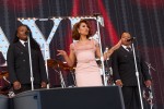 Benson Boone, Raye, Juli, Mother Mother etc. on stage., Berlin, Olympiapark/Olympiastadion, 2025 | © laut.de (Fotograf: Chris Springer)