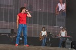 Benson Boone, Raye, Juli, Mother Mother etc. on stage., Berlin, Olympiapark/Olympiastadion, 2025 | © laut.de (Fotograf: Chris Springer)