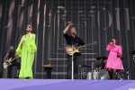 Benson Boone, Raye, Juli, Mother Mother etc. on stage., Berlin, Olympiapark/Olympiastadion, 2025 | © laut.de (Fotograf: Chris Springer)