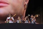 Benson Boone, Raye, Juli, Mother Mother etc. on stage., Berlin, Olympiapark/Olympiastadion, 2025 | © laut.de (Fotograf: Chris Springer)