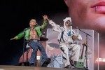 Benson Boone, Raye, Juli, Mother Mother etc. on stage., Berlin, Olympiapark/Olympiastadion, 2025 | © laut.de (Fotograf: Chris Springer)
